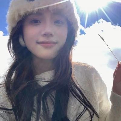 俏探女娇娃