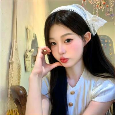 喜欢的人忘记戴眼镜了